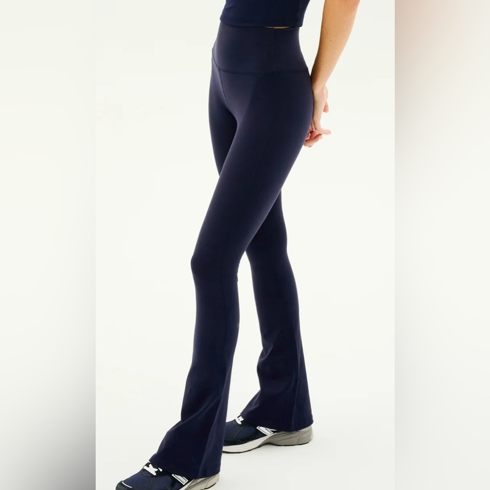 Splits59 Raquel High Waist Flare Legging Navy Blue size Small